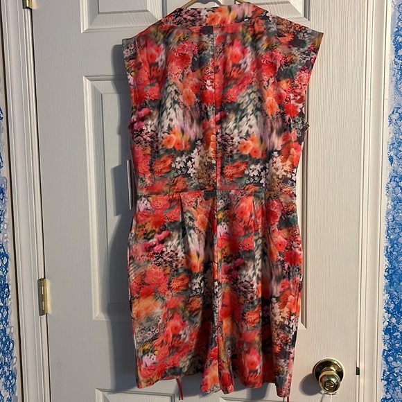 NWT Athleta Marlow Romper Size XS, Renewed Bloom Pink w/ Pockets Tie Waist - Picture 4 of 8